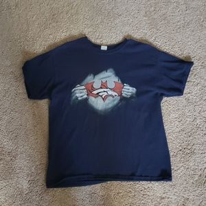 Batman/Broncos T-shirt
